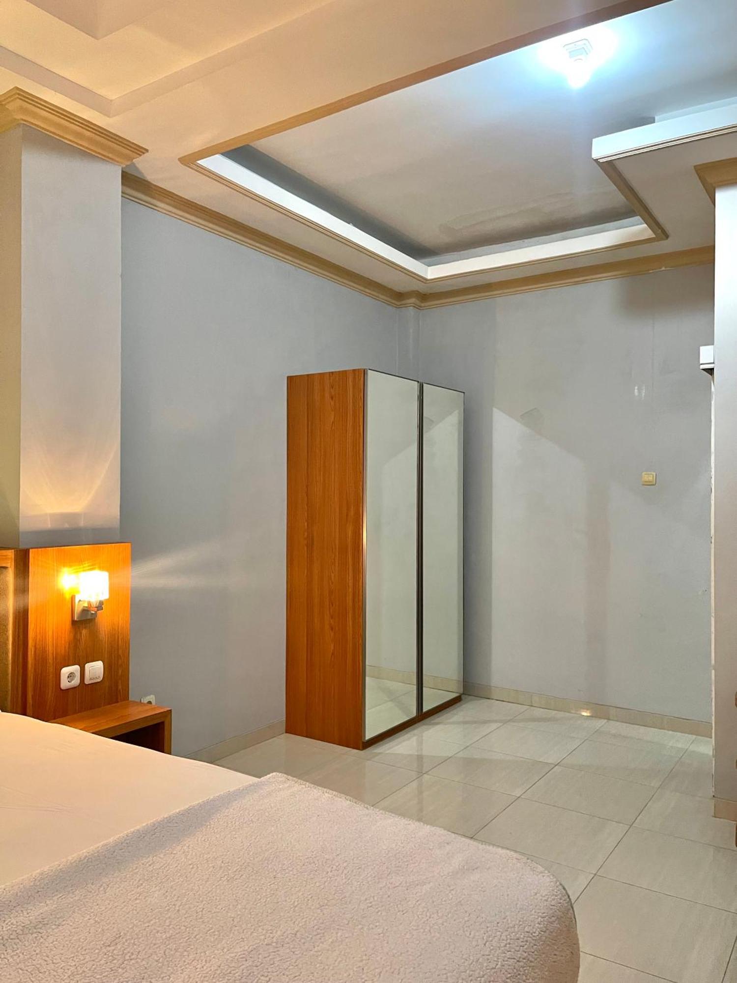Wesbobo Inn Solo Surakarta (Solo) Exterior foto